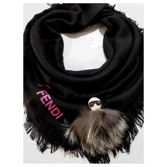 FENDI "KARL LOVES" BLACK SHAWL.New without tag - Picture 1 of 12
